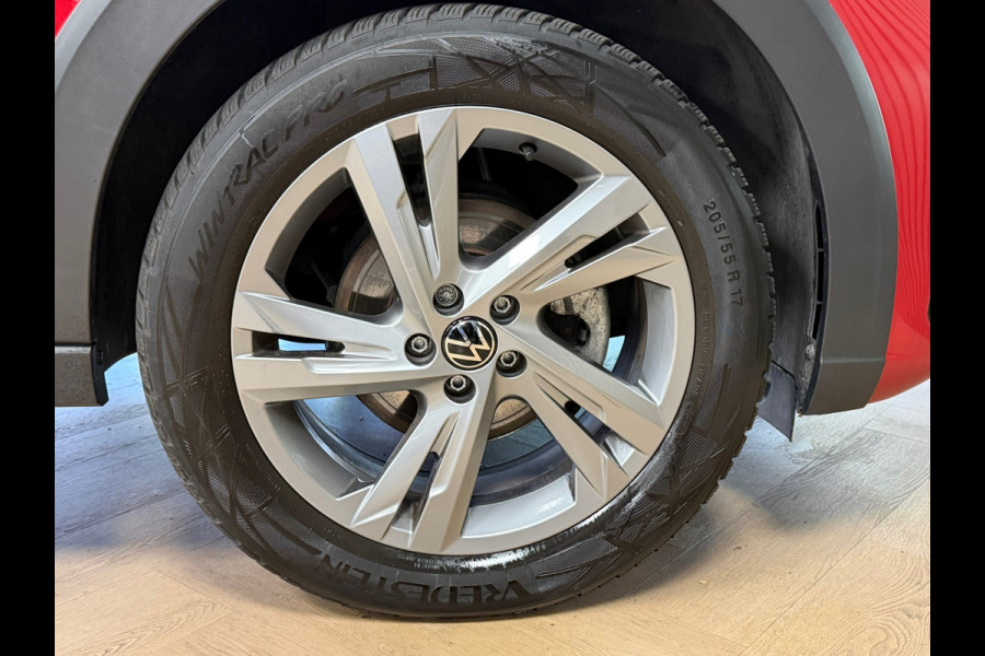 Volkswagen Taigo 1.5 TSI 3X R-Line Business AUT. PANO PDC ACC VITRUAL NAVI APPLE CARPLAY STOELVERWARMING SPIEGELVERWARMING