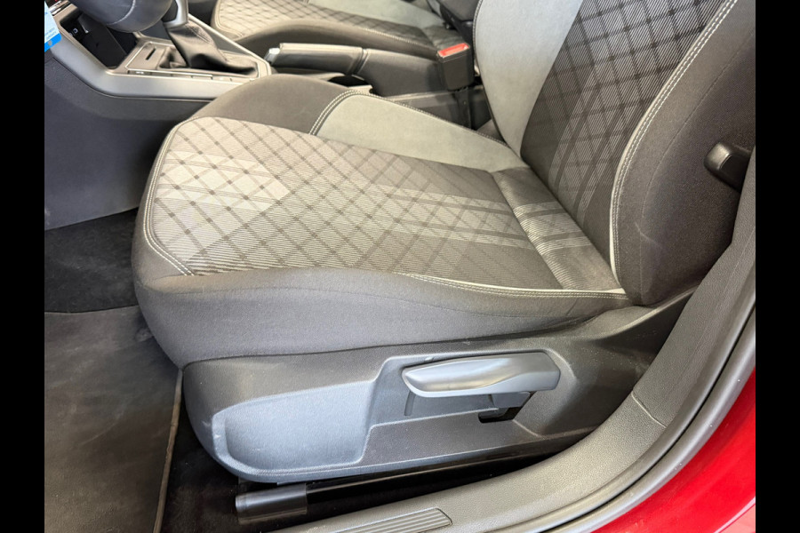 Volkswagen Taigo 1.5 TSI 3X R-Line Business AUT. PANO PDC ACC VITRUAL NAVI APPLE CARPLAY STOELVERWARMING SPIEGELVERWARMING
