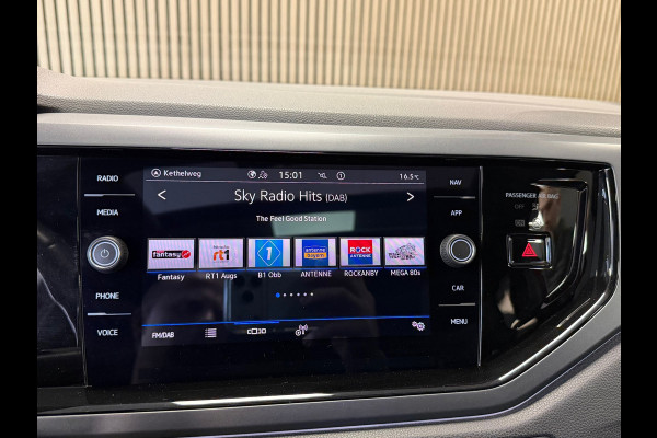 Volkswagen Taigo 1.5 TSI 3X R-Line Business AUT. PANO PDC ACC VITRUAL NAVI APPLE CARPLAY STOELVERWARMING SPIEGELVERWARMING