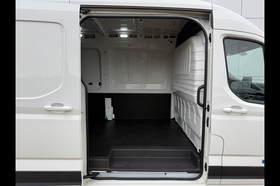 Maxus eDeliver 9 L3H2 72kWh Nieuw! 405KM WLTP L3H2 204 PK 72kWh Snelladen Laadkabel Cruise control Led Airco Apple Carplay Achteruitrij Camera Parkeersensoren BPM vrij