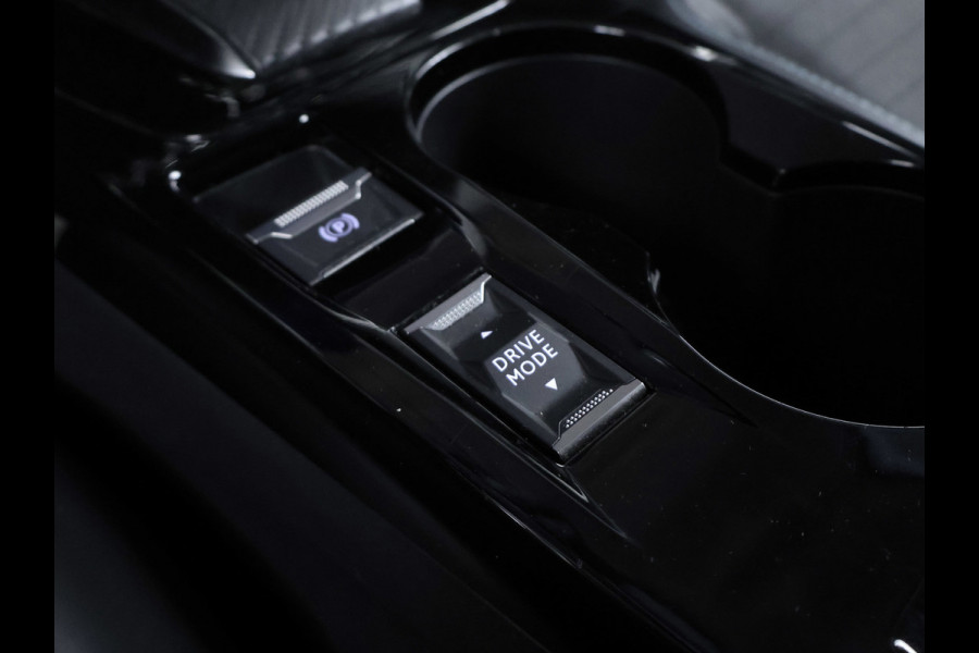 Peugeot 2008 1.2 PureTech Allure Pack Sport (APPLE CARPLAY,NAVI,CAMERA,360 VIEW,DIGITAL COCKPIT,LED,GETINT,SPORTSTOELEN,LM VELGEN)