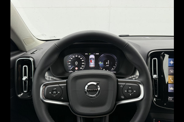 Volvo XC40 1.5 T5 Recharge Inscription | Trekhaak | Pilost Assist | Memory | 18 inch