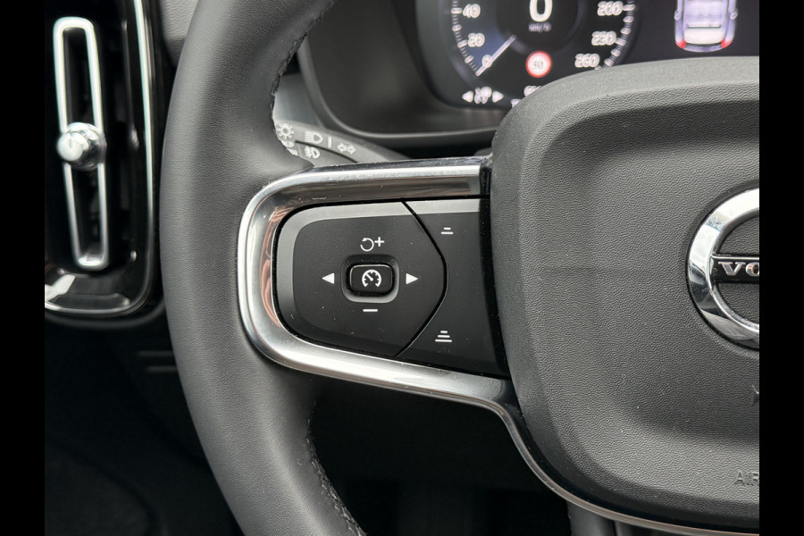Volvo XC40 1.5 T5 Recharge Inscription | Trekhaak | Pilost Assist | Memory | 18 inch