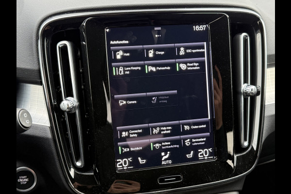 Volvo XC40 1.5 T5 Recharge Inscription | Trekhaak | Pilost Assist | Memory | 18 inch