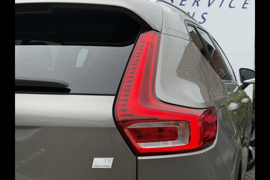 Volvo XC40 1.5 T5 Recharge Inscription | Trekhaak | Pilost Assist | Memory | 18 inch