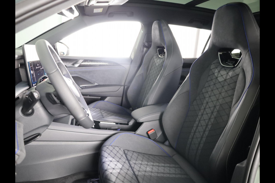 Volkswagen Tayron R-Line Edition 1.5 eHybrid 204 PK DSG | 20" LM |  Black Style | Panoramadak | Trekhaak |
