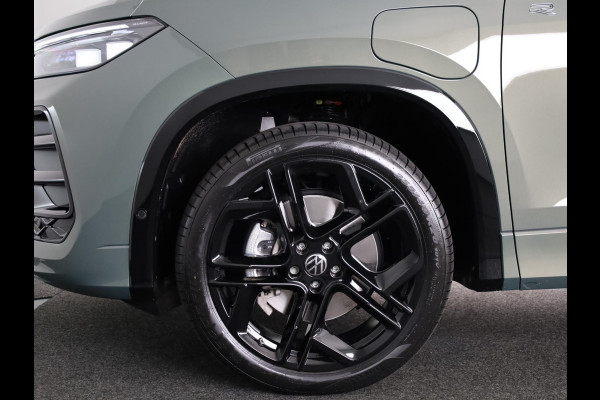 Volkswagen Tayron R-Line Edition 1.5 eHybrid 204 PK DSG | 20" LM |  Black Style | Panoramadak | Trekhaak |