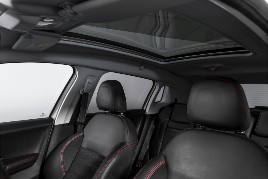 Peugeot 2008 1.2 PureTech 130 PK GT-line | Pano | Cruise | Stoelverw. | PDC | Camera | NAV + App. Conect | ECC | LM 17" |