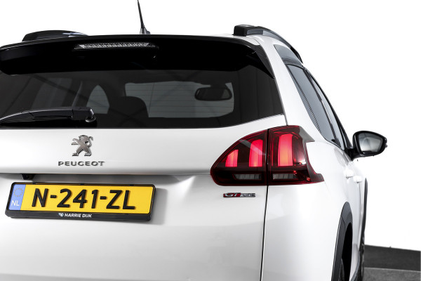 Peugeot 2008 1.2 PureTech 130 PK GT-line | Pano | Cruise | Stoelverw. | PDC | Camera | NAV + App. Conect | ECC | LM 17" |