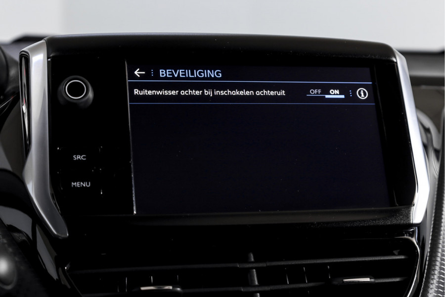 Peugeot 2008 1.2 PureTech 130 PK GT-line | Pano | Cruise | Stoelverw. | PDC | Camera | NAV + App. Conect | ECC | LM 17" |
