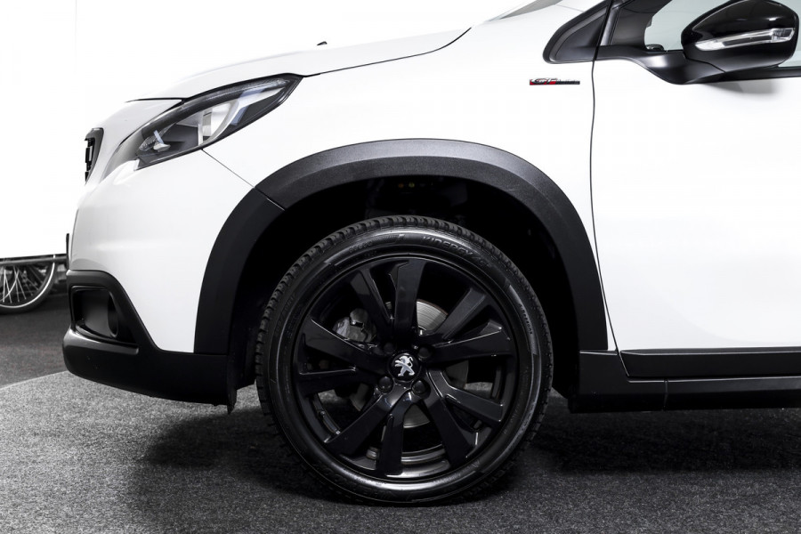 Peugeot 2008 1.2 PureTech 130 PK GT-line | Pano | Cruise | Stoelverw. | PDC | Camera | NAV + App. Conect | ECC | LM 17" |