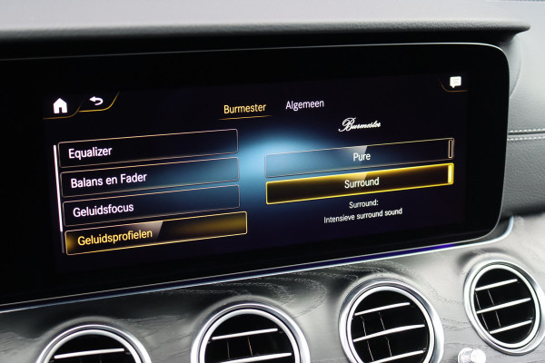 Mercedes-Benz E-Klasse 450 4MATIC Premium+ AMG Line | Luchtvering | Distronic+ | Burmester | Soft-Close | Memory | Trekhaak | HUD | Augmented Reality | Panoramadak | Keyless Go |