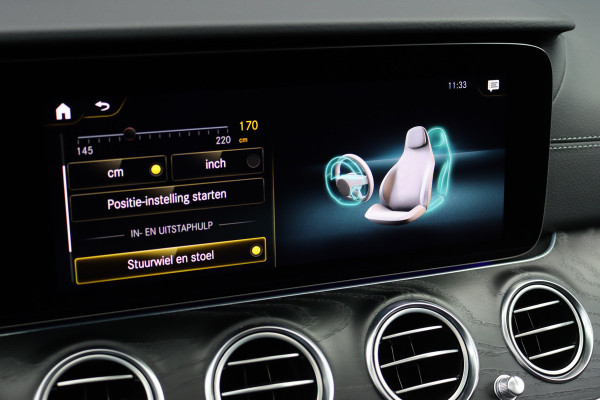 Mercedes-Benz E-Klasse 450 4MATIC Premium+ AMG Line | Luchtvering | Distronic+ | Burmester | Soft-Close | Memory | Trekhaak | HUD | Augmented Reality | Panoramadak | Keyless Go |