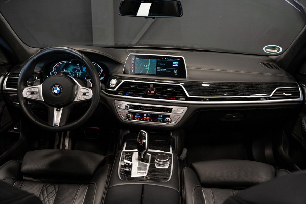 BMW 7 Serie 740d xDrive High Executive *M-Sport / Actieve-Besturing / Stoelventilatie / Entertainment-Achter / Alcantara-Hemel / Harman Kardon / Panorama*