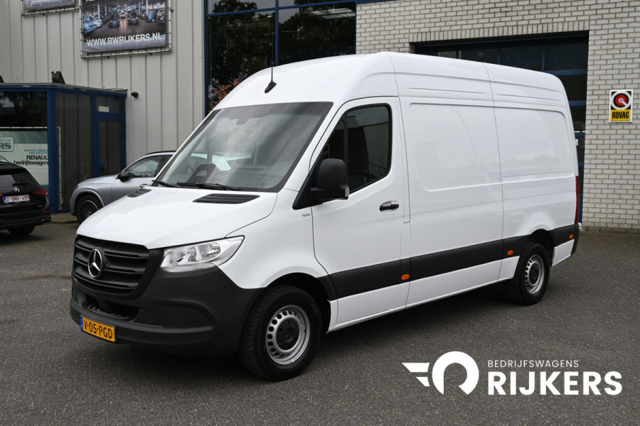 Mercedes-Benz Sprinter 317 CDI L2H2 Pro Navigatie met camera