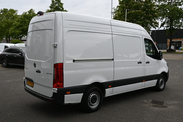 Mercedes-Benz Sprinter 317 CDI L2H2 Pro Navigatie met camera
