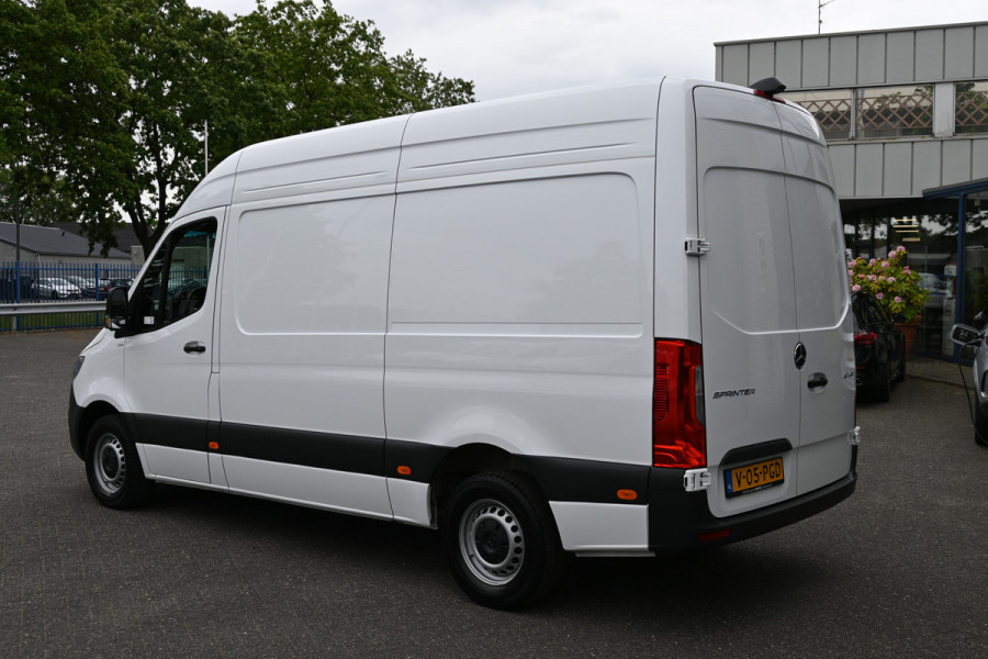 Mercedes-Benz Sprinter 317 CDI L2H2 Pro Navigatie met camera