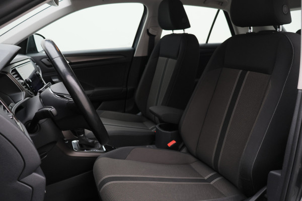 Volkswagen T-Roc 1.5 TSI DSG Style Eerste Eigenaar, ACC, Apple Carplay, Airco, Rijstrooksensor, DAB, PDC, 16''