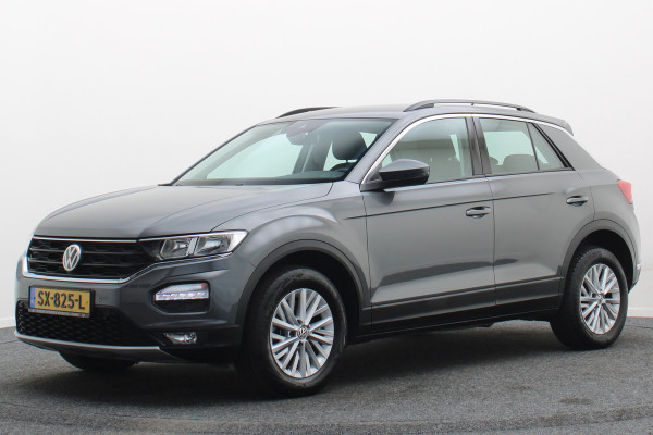 Volkswagen T-Roc 1.5 TSI DSG Style Eerste Eigenaar, ACC, Apple Carplay, Airco, Rijstrooksensor, DAB, PDC, 16''