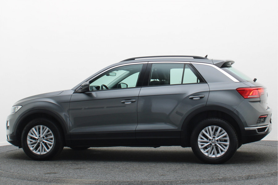 Volkswagen T-Roc 1.5 TSI DSG Style Eerste Eigenaar, ACC, Apple Carplay, Airco, Rijstrooksensor, DAB, PDC, 16''