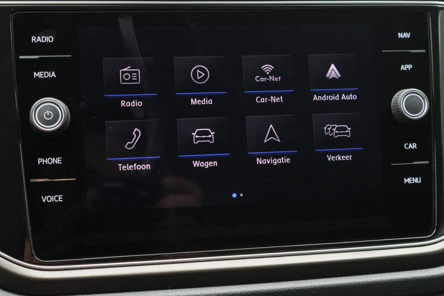 Volkswagen T-Roc 1.5 TSI DSG Style Eerste Eigenaar, ACC, Apple Carplay, Airco, Rijstrooksensor, DAB, PDC, 16''