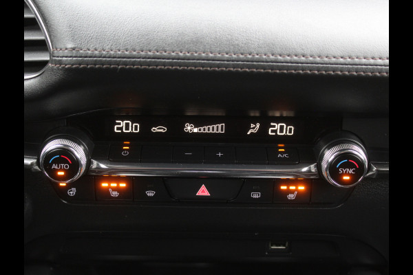 Mazda 3 2.0 e-SkyActiv-G M Hybrid 122 Comfort CAMERA | CARPLAY | ADAPCRUISE | LMV18 | HEAD-UP | LED | DAB | CLIMATE | NAVI | STOEL/STUUR