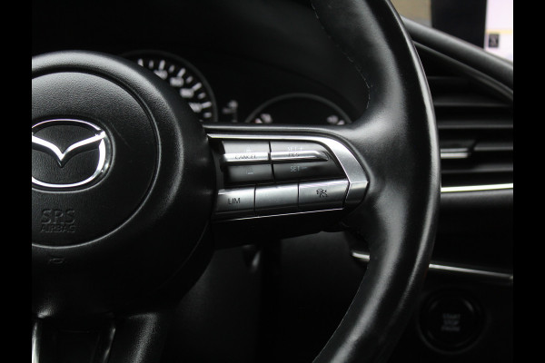 Mazda 3 2.0 e-SkyActiv-G M Hybrid 122 Comfort CAMERA | CARPLAY | ADAPCRUISE | LMV18 | HEAD-UP | LED | DAB | CLIMATE | NAVI | STOEL/STUUR