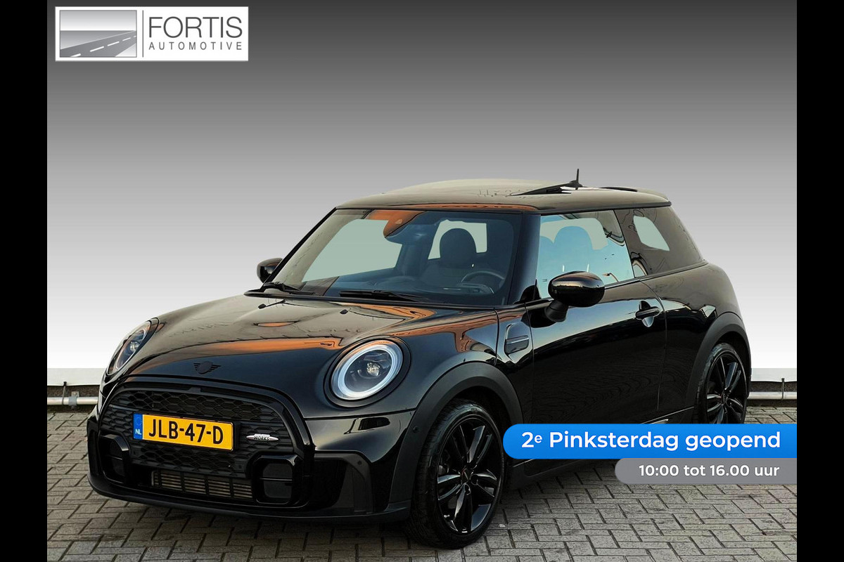 MINI Cooper 1.5 John Cooper Works PANODAK | LEDER | HARMAN KARDON | DEALER ONDERH | CAMERA | HEAD - UP |
