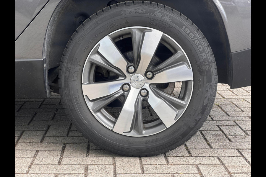 Peugeot 2008 1.2 PureTech Blue Lion NL-AUTO | 1STE EIGENAAR | TREKHAAK