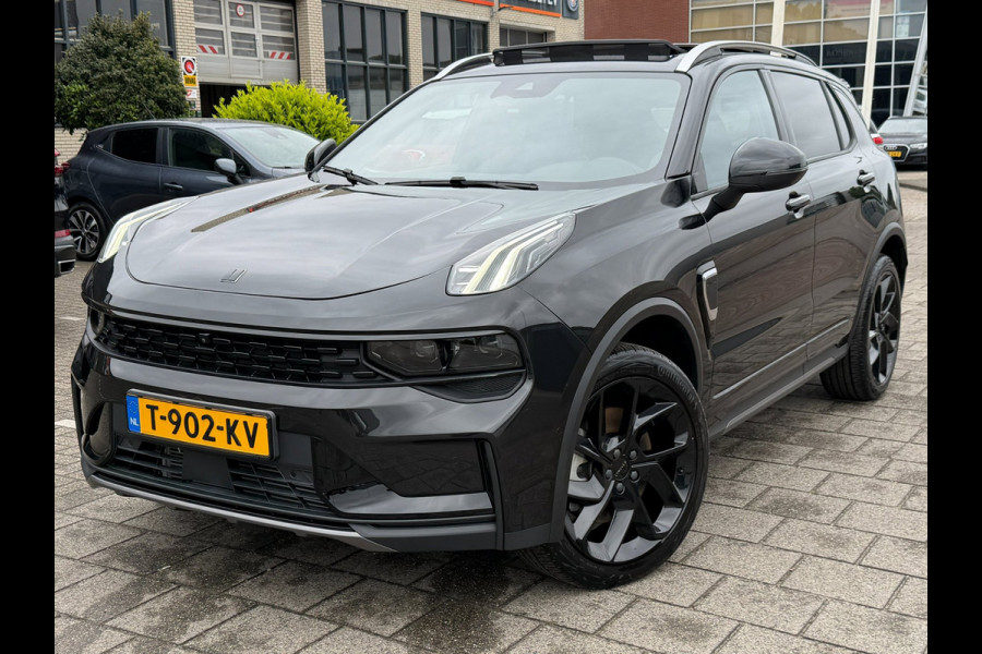 Lynk & Co 01 1.5 Plug-In|360|Black Edition|PANO|CARPLAY