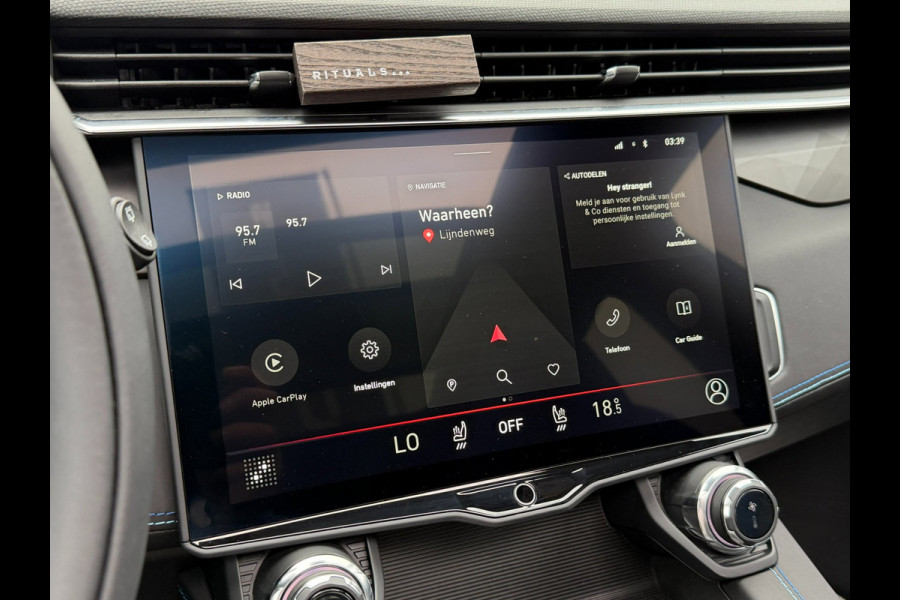 Lynk & Co 01 1.5 Plug-In|360|Black Edition|PANO|CARPLAY