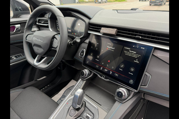 Lynk & Co 01 1.5 Plug-In|360|Black Edition|PANO|CARPLAY