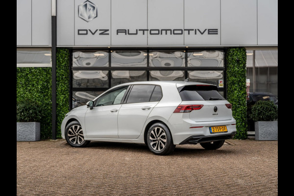 Volkswagen Golf 1.0 eTSI Life Business