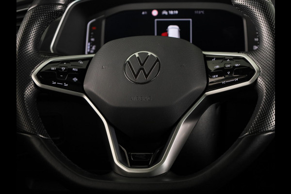 Volkswagen Tiguan 1.5 TSI R-Line Business+ 150PK DSG | Panorama dak | Parkeercamera | Keyless entry | Matrix LED koplampen |