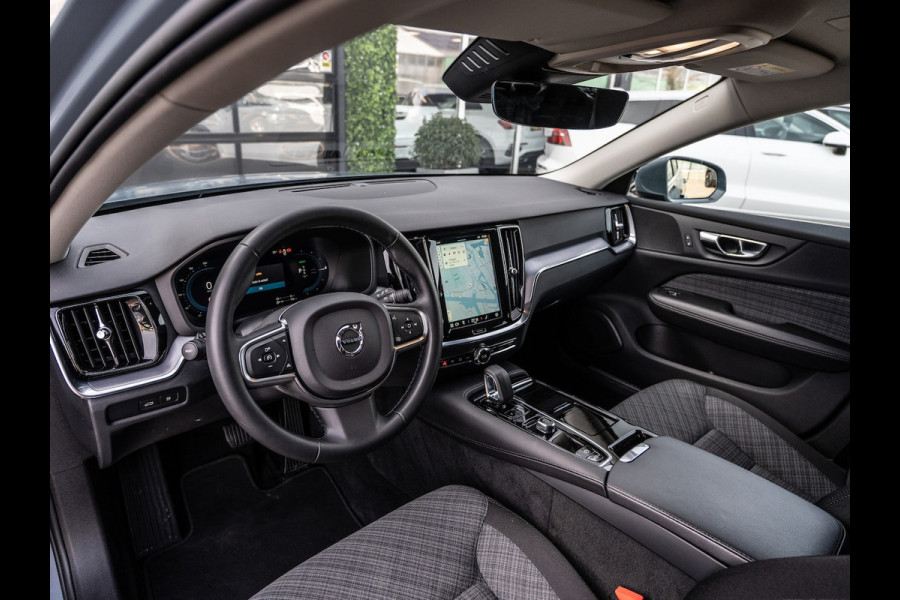 Volvo V60 2.0 T6 Plug-in hybrid AWD Plus Bright