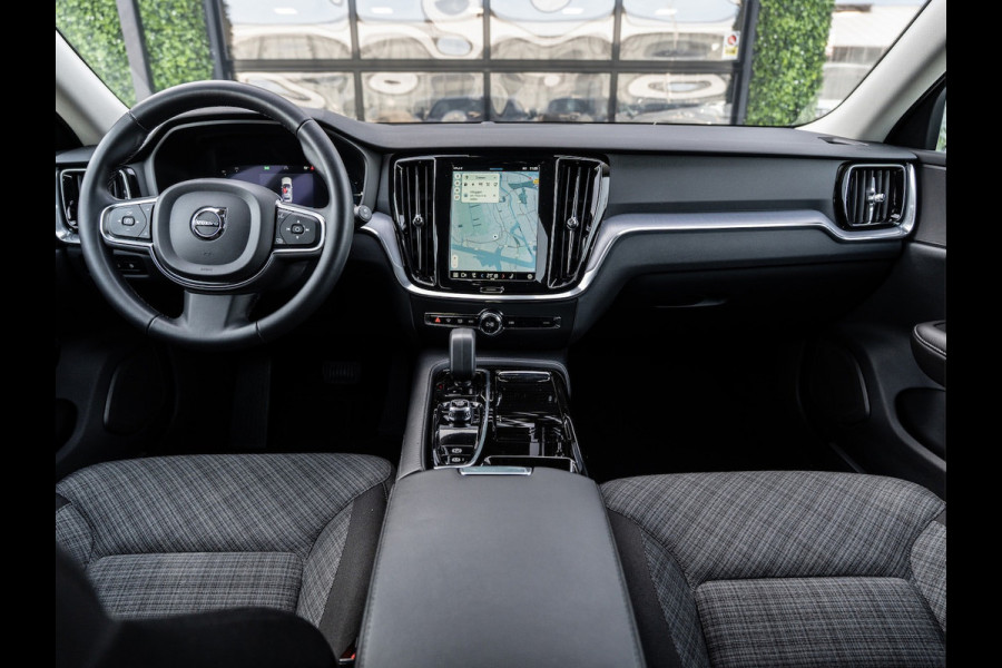 Volvo V60 2.0 T6 Plug-in hybrid AWD Plus Bright