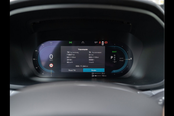 Volvo V60 2.0 T6 Plug-in hybrid AWD Plus Bright