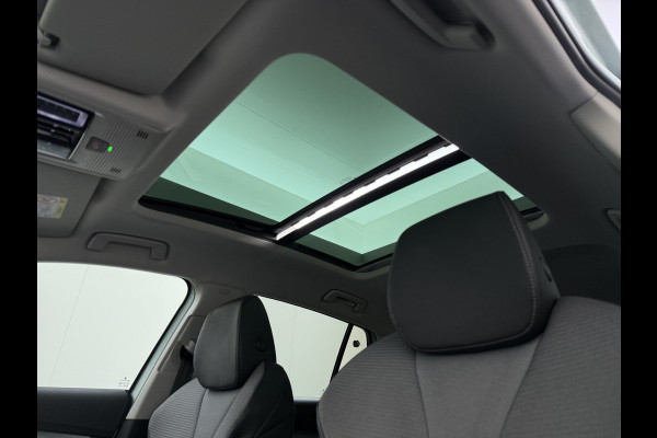 Škoda ENYAQ iV 80 SOH 90% Panoramadak 3-Zone Ecc Adap.Cruise Camera Navi Apple Carplay Android Auto Pdc Stoel+Stuurverwarming Lmv Led Privacy Glas Keyless advanced Dodehoek detectie File assistent Verkeersbord detectie 1e Eigenaar Dealeronderhouden Origineel Nederlandse Auto