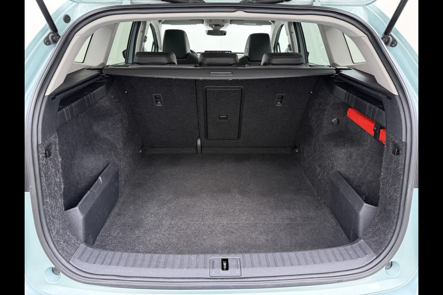 Škoda ENYAQ iV 80 SOH 90% Panoramadak 3-Zone Ecc Adap.Cruise Camera Navi Apple Carplay Android Auto Pdc Stoel+Stuurverwarming Lmv Led Privacy Glas Keyless advanced Dodehoek detectie File assistent Verkeersbord detectie 1e Eigenaar Dealeronderhouden Origineel Nederlandse Auto
