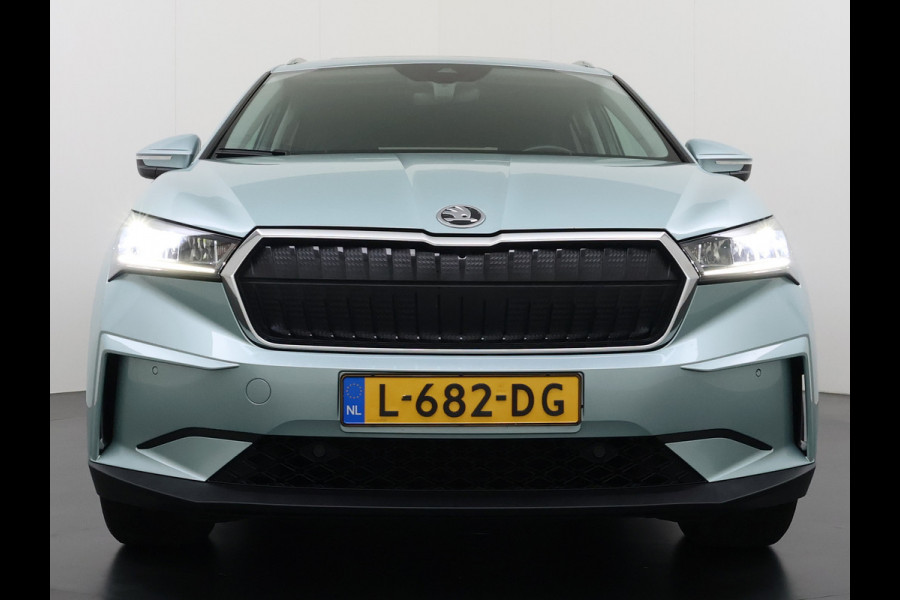 Škoda ENYAQ iV 80 SOH 90% Panoramadak 3-Zone Ecc Adap.Cruise Camera Navi Apple Carplay Android Auto Pdc Stoel+Stuurverwarming Lmv Led Privacy Glas Keyless advanced Dodehoek detectie File assistent Verkeersbord detectie 1e Eigenaar Dealeronderhouden Origineel Nederlandse Auto