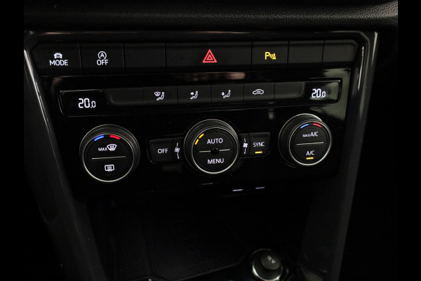Volkswagen T-Roc 1.5 TSI Sport Business R 150pk DSG | Panoramadak | Parkeercamera | Adaptieve cruise controle | Parkeercamera