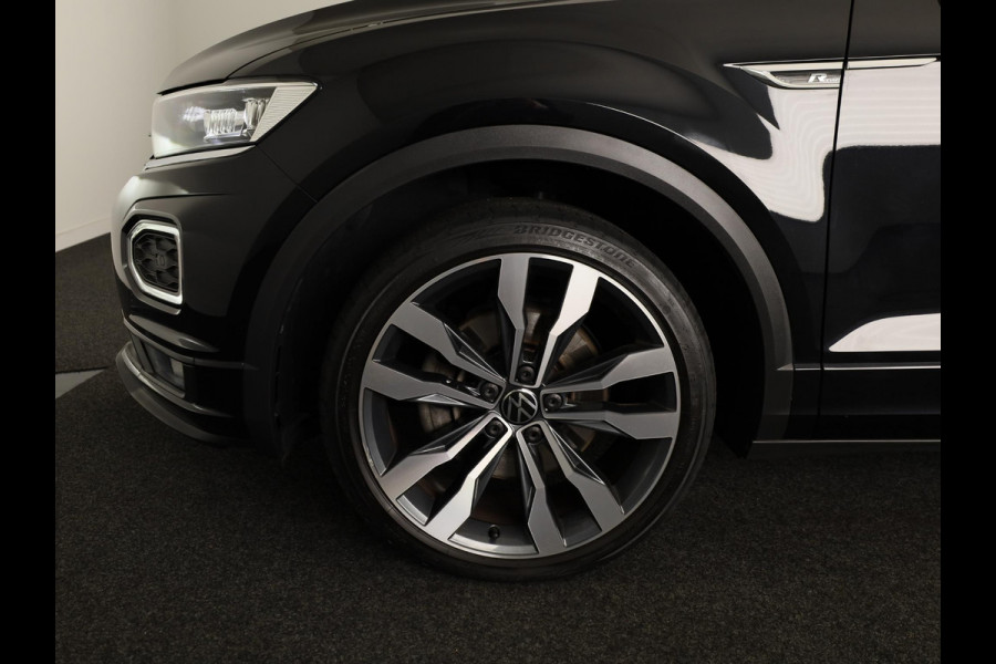 Volkswagen T-Roc 1.5 TSI Sport Business R 150pk DSG | Panoramadak | Parkeercamera | Adaptieve cruise controle | Parkeercamera