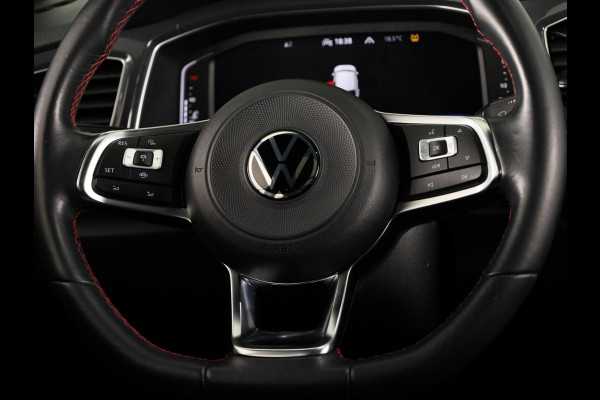 Volkswagen T-Roc 1.5 TSI Sport Business R 150pk DSG | Panoramadak | Parkeercamera | Adaptieve cruise controle | Parkeercamera