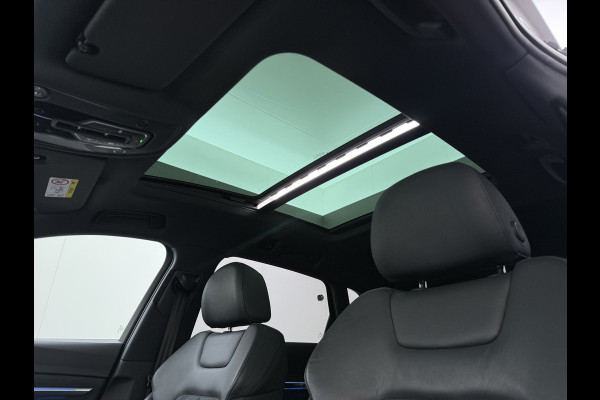 Audi e-tron 55 Quattro Advanced Edition Plus 95kWh Panoramadak Leder/Alcantara Adap.Cruise Camera Apple Carplay Android Auto Navi Ecc SOH 86 Elek.Stoelen+Memory+Verwarmd Elek.Achterklep Lmv 21" Keyless Privacy Glas Led DAB Dealeronderhouden Origineel Nederlandse Auto