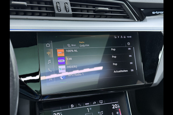 Audi e-tron 55 Quattro Advanced Edition Plus 95kWh Panoramadak Leder/Alcantara Adap.Cruise Camera Apple Carplay Android Auto Navi Ecc SOH 86 Elek.Stoelen+Memory+Verwarmd Elek.Achterklep Lmv 21" Keyless Privacy Glas Led DAB Dealeronderhouden Origineel Nederlandse Auto