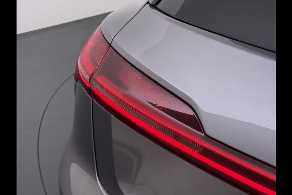 Audi e-tron 55 Quattro Advanced Edition Plus 95kWh Panoramadak Leder/Alcantara Adap.Cruise Camera Apple Carplay Android Auto Navi Ecc SOH 86 Elek.Stoelen+Memory+Verwarmd Elek.Achterklep Lmv 21" Keyless Privacy Glas Led DAB Dealeronderhouden Origineel Nederlandse Auto