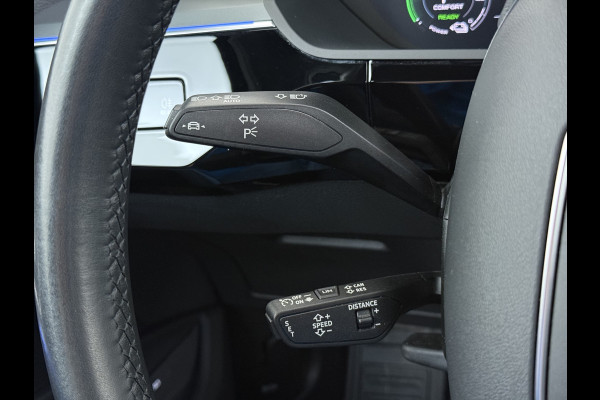 Audi e-tron 55 Quattro Advanced Edition Plus 95kWh Panoramadak Leder/Alcantara Adap.Cruise Camera Apple Carplay Android Auto Navi Ecc SOH 86 Elek.Stoelen+Memory+Verwarmd Elek.Achterklep Lmv 21" Keyless Privacy Glas Led DAB Dealeronderhouden Origineel Nederlandse Auto