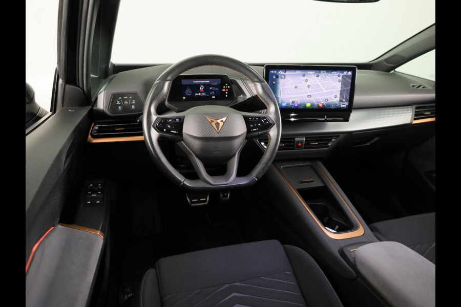 CUPRA Born Adrenaline One 62 kWh 204 pk | SOH 91,64% | Navigatie | Parkeersensoren | Achteruitrijcamera | Keyless | Stoel/stuur verwarming |