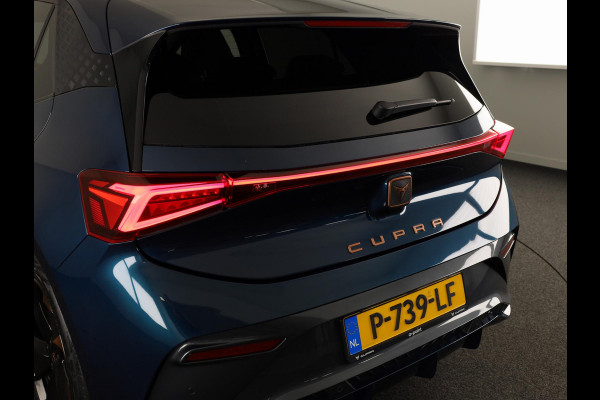CUPRA Born Adrenaline One 62 kWh 204 pk | SOH 91,64% | Navigatie | Parkeersensoren | Achteruitrijcamera | Keyless | Stoel/stuur verwarming |
