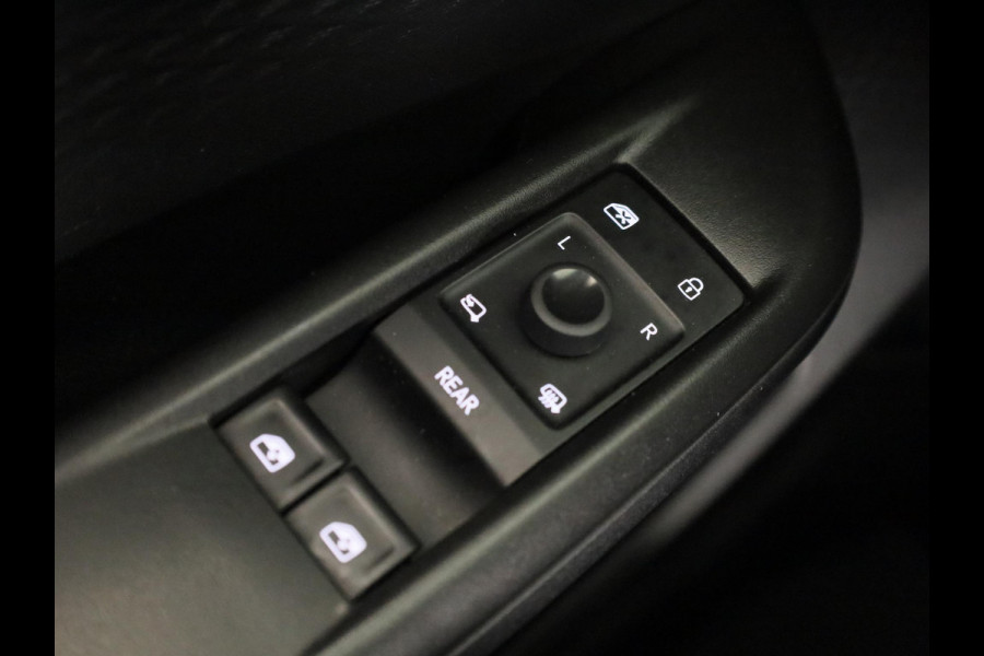 CUPRA Born Adrenaline One 62 kWh 204 pk | SOH 91,64% | Navigatie | Parkeersensoren | Achteruitrijcamera | Keyless | Stoel/stuur verwarming |